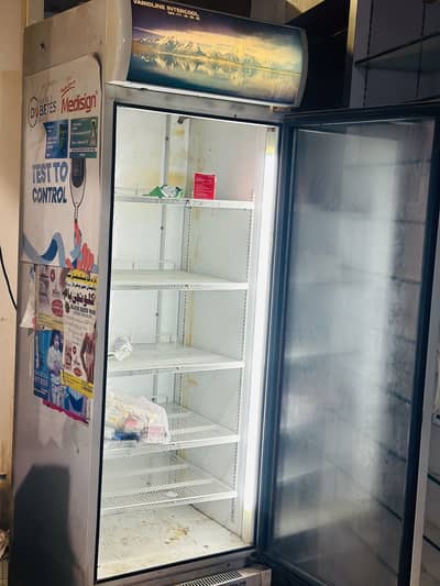 Single door commercial chiller Energy Efficient Beverage cooler glass