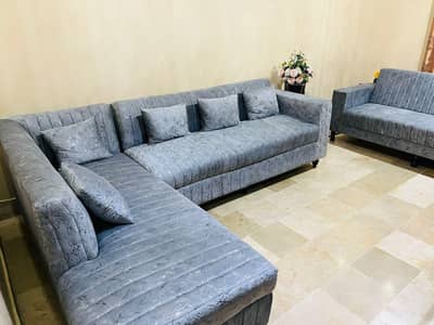 L Shaped Sofa And Sofa Comebed