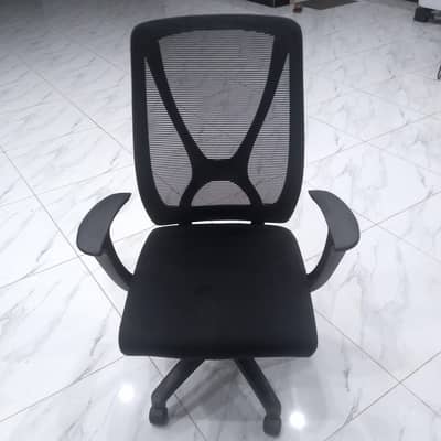 Ergonomic Office Chair Mesh | Comfortable & Durable | Urgent Sale