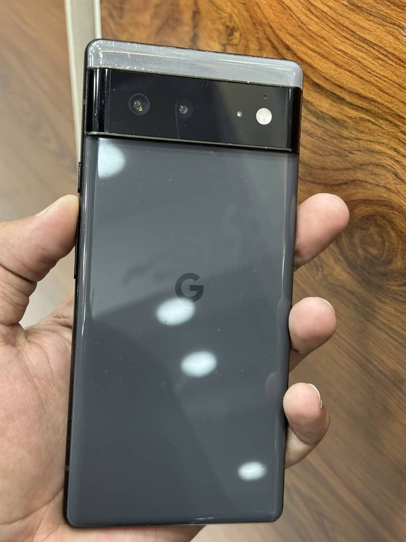 Google Pixel 6 4