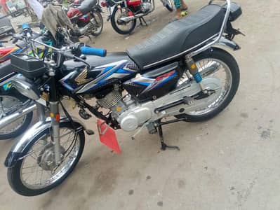 Honda 125 model 2017 Good condition Home Use