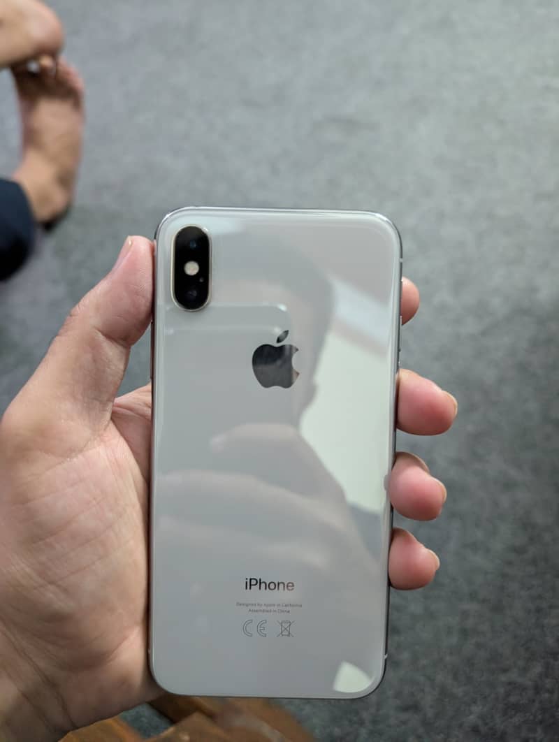 iPhone X 3