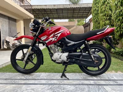 Yamaha YBR 125G ( Japanese Model) 2015 [ Excellent Conditon]