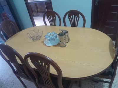 Wooden Dine in Table with 6 chairs