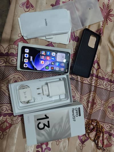 OPPO Reno 13f complete box
