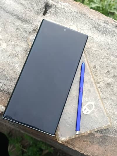 samsung note 10  plus