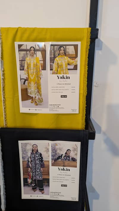Yakin by Asifa - Premium 3 Piece Unstitched Digital Print Lawn.