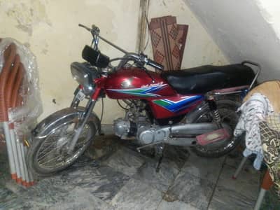 urgent sale Honda Cd 70 bike 2013 model