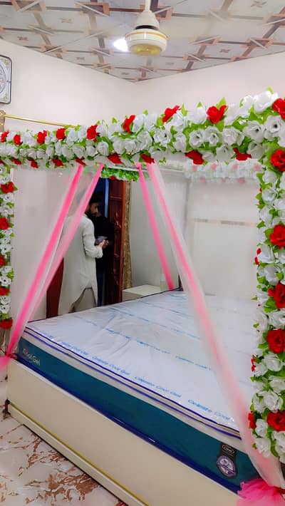 zunii royal decorations