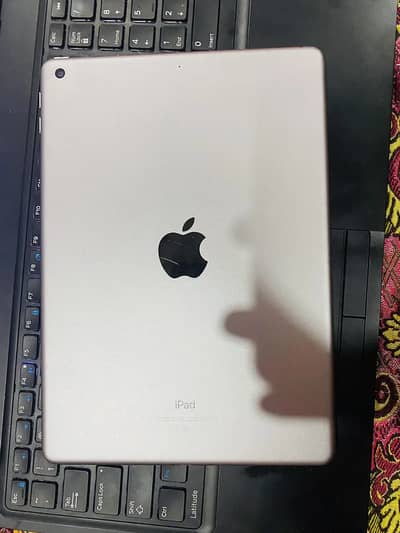 IPAD 6 gen with pubg acc 73 lvl