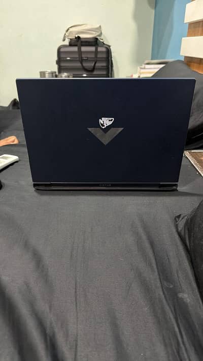 HP Victus 15