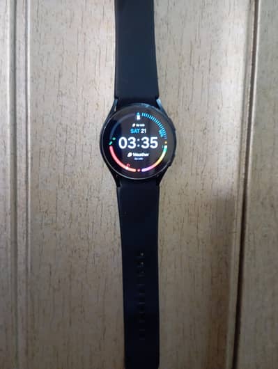 Samsung Galaxy Watch 4 | E-Sim | Smart Watch |