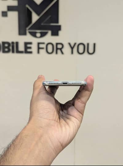 iPhone x 256 GB PTA approved