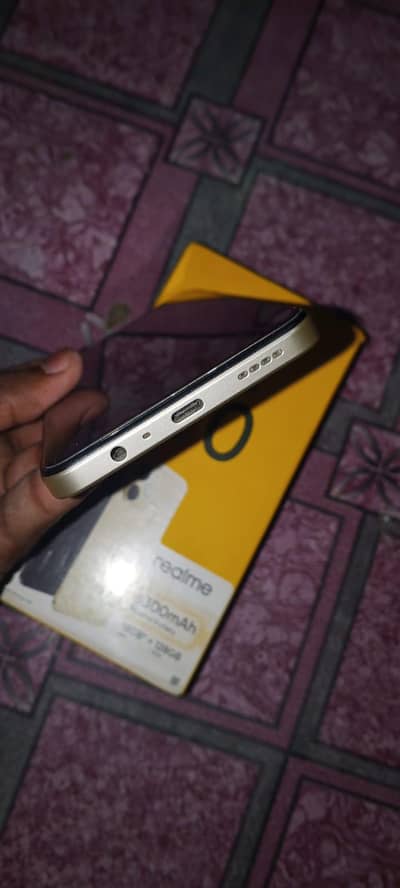 Relme not 70/ box and cahrcar yoz. 1 month only