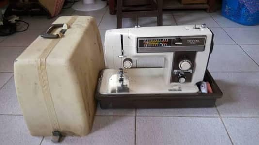 Toyota zig zag sweing machine