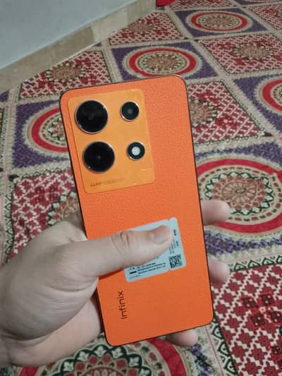 12+12 ram-rom mint condition