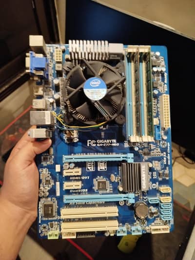 Core i7 3770k CPU/Gigabyte Z77 Motherboard/DDR3 16GB RAM 1600MHZ