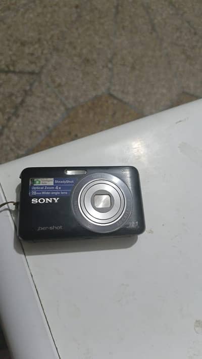 sony w310 12.1  mega pixels