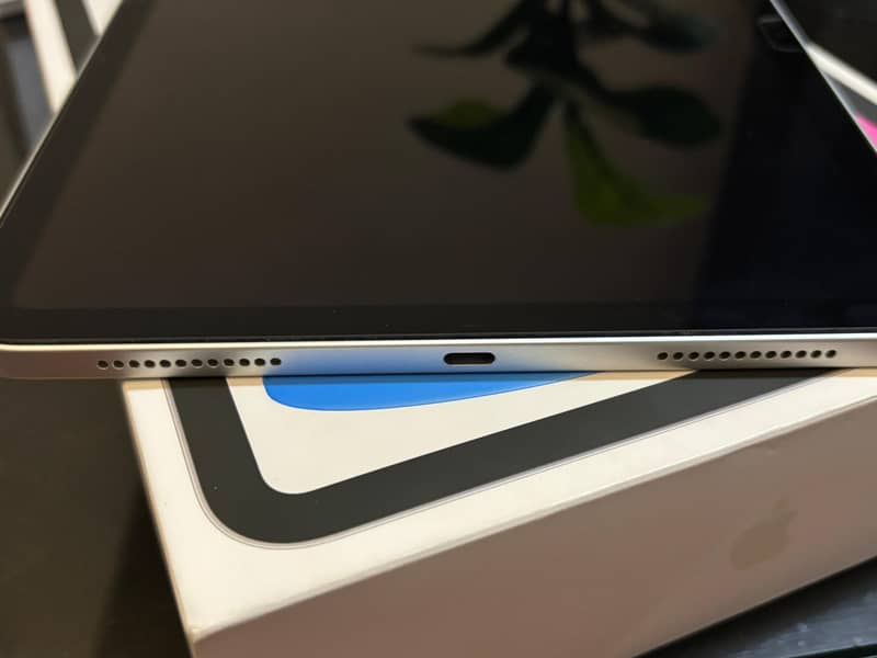 iPad 10th Generation 4