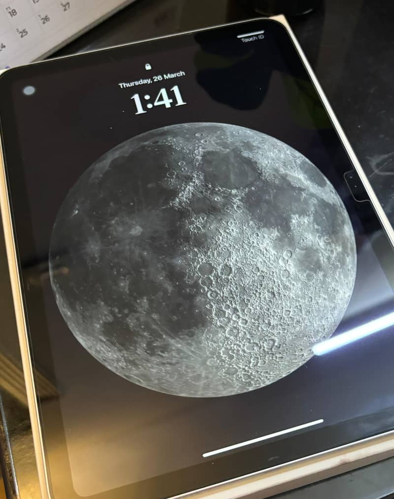 iPad 10th Generation 6