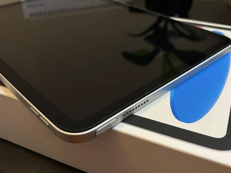 iPad 10th Generation 8