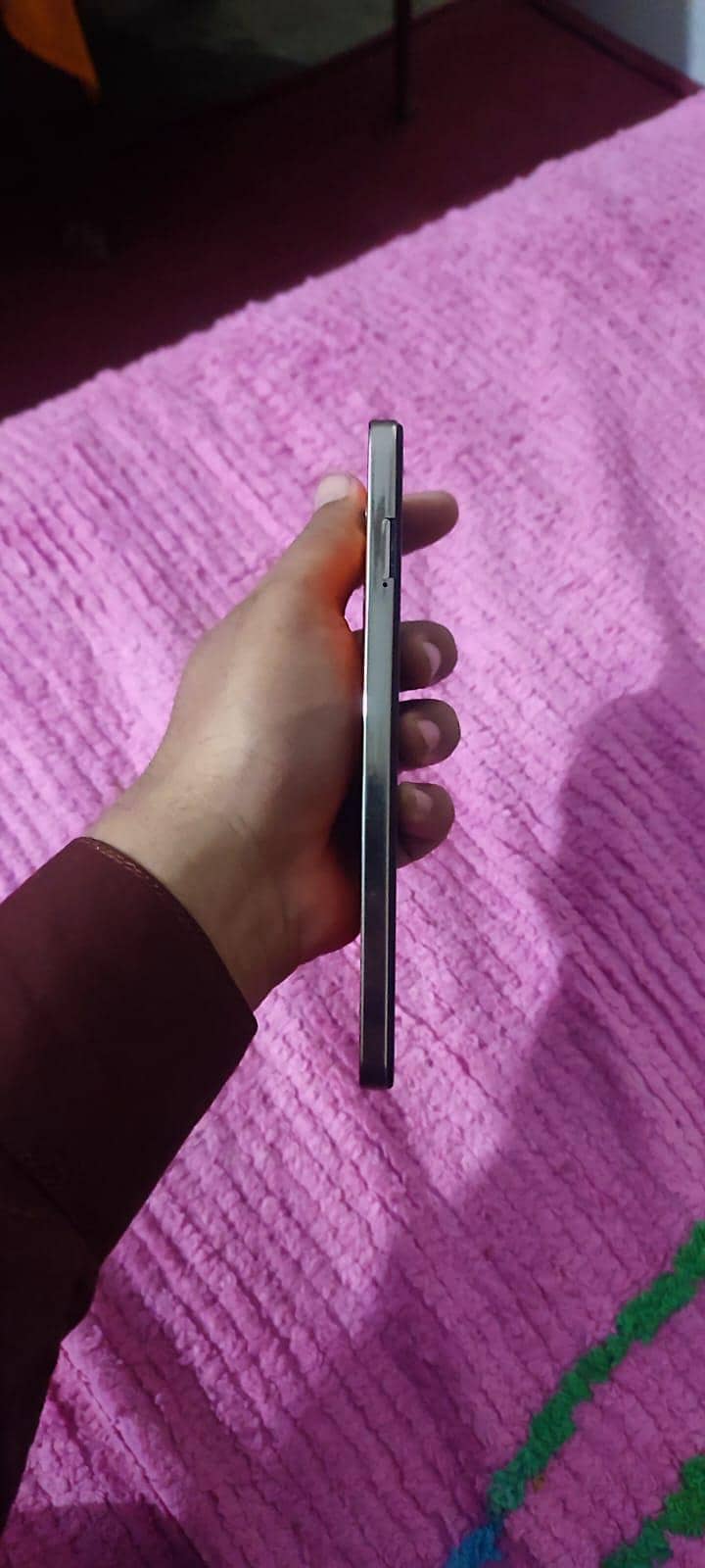 Note 30 pro 6