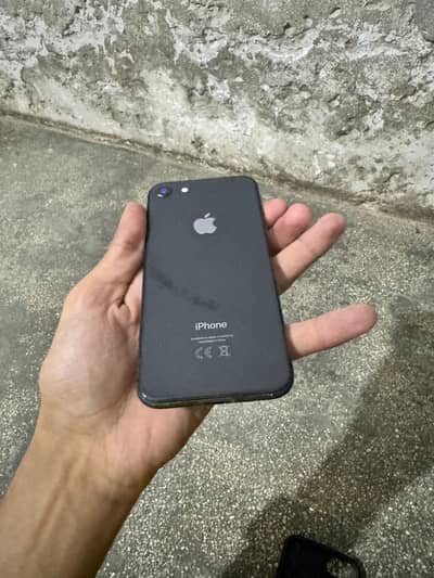 IPHONE 8 pta approved 64 go