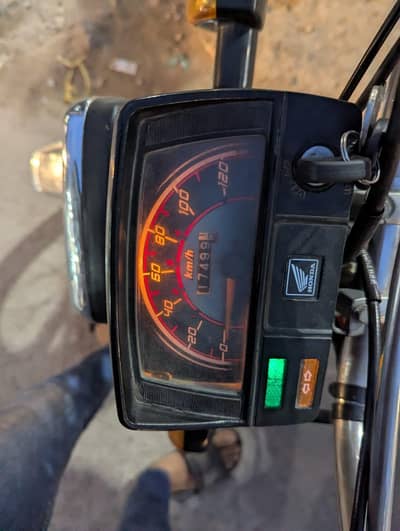 total genuine and no work 10 /9 condition