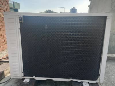 inverter ac candeshan 10 by 10