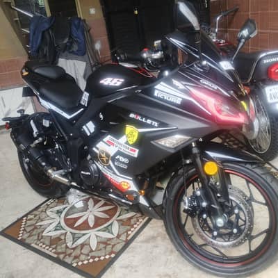 Kawasaki ninja replia  300 cc duel slnder