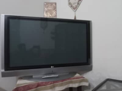 LG 50" HD Plasma TV - Excellent Condition
