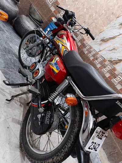 HONDA CG125