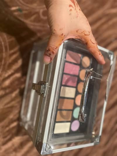 full face makeup kit