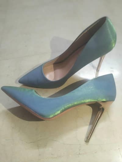 sky blue green shine heels Rs 5000