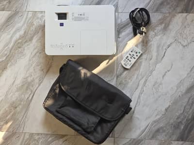 SONY VPL-DX220 | Projector | NEW condition
