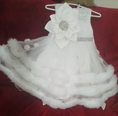 baby girl frocks and baby carry cot