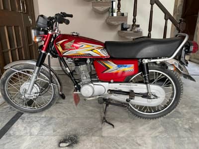 HONDA CG 125 2025
