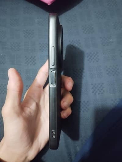 REDMI A3 BLACK COLOR WITH BOX AND CHARGER 4GB RAM 128GB ROM