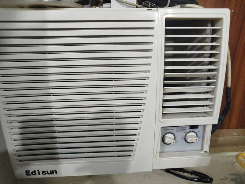 . 75 tons window working ok 0