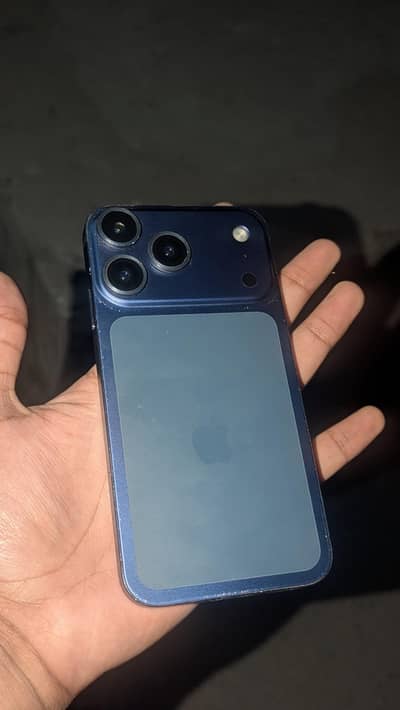iPhone XR (64GB, JV) for Exchange/Sale