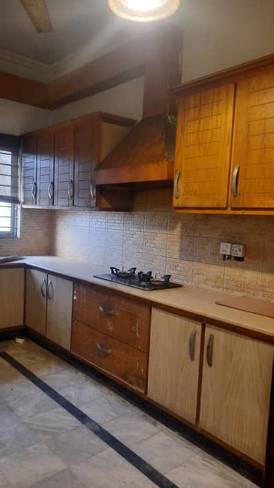 E11 triple storey 7marla house