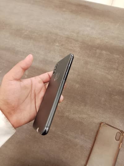 iPhone X Pta Approve Face aide totone sb kuch ok ha bettery health 77