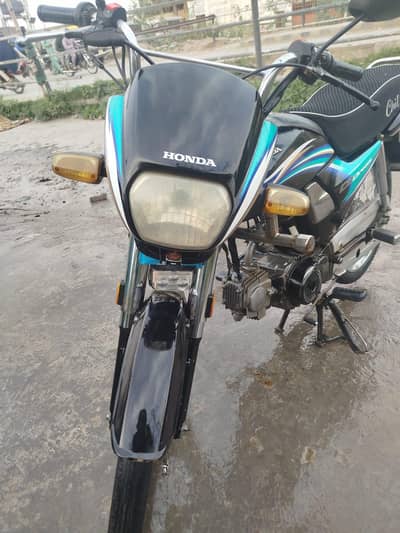 Honda CD Dream Black colour Islamabad Number