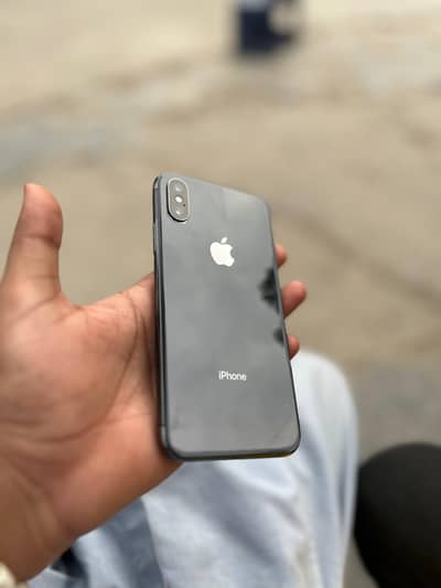 iPhone xs (256) Factory unlocked