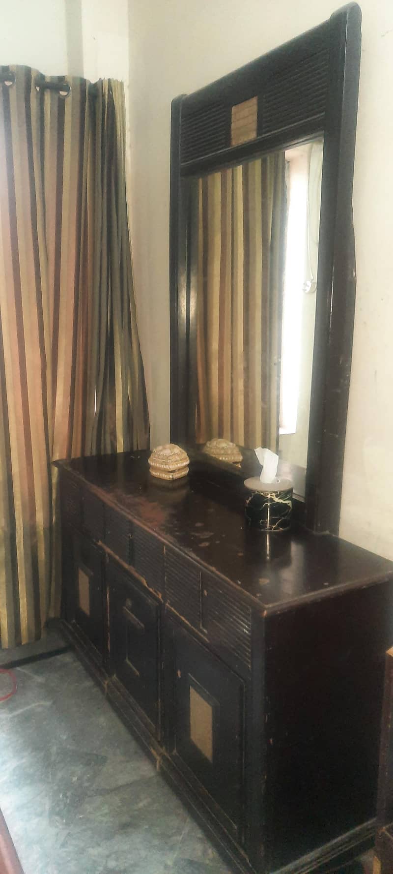 Wood plus MDF bed king sized solid structure 12