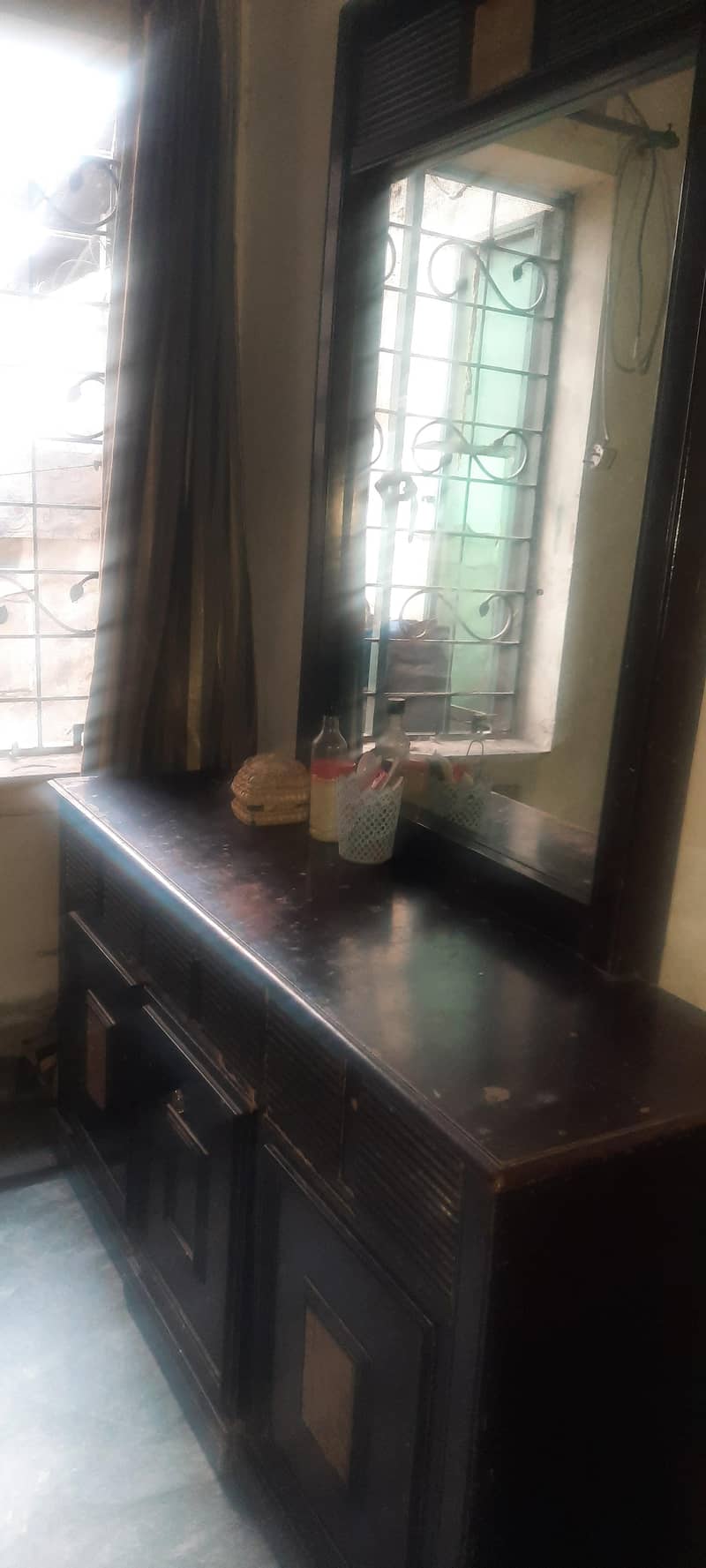 Wood plus MDF bed king sized solid structure 14