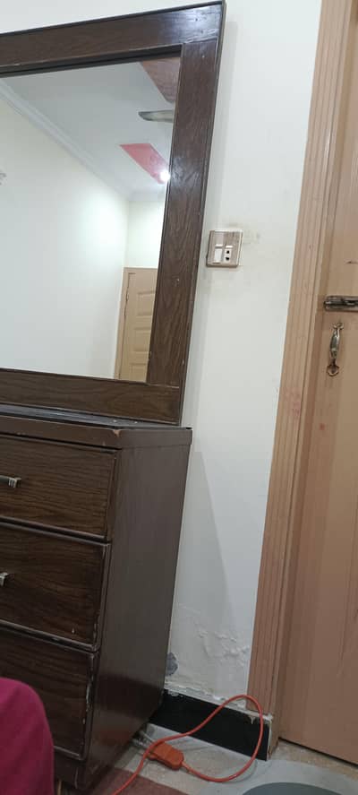 Bedroom Set for Sale – Dressing Table, Side Tables & Spring Mattress