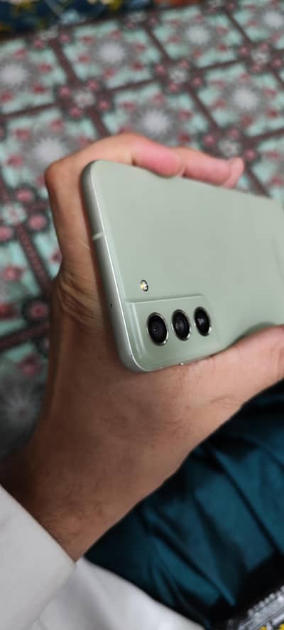 SAMSUNG S21FE 8 256GB SIM WORKING ONLY MOBILE