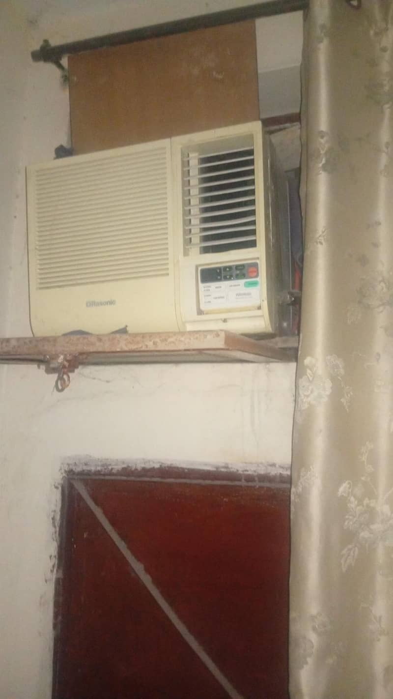 window ac 0