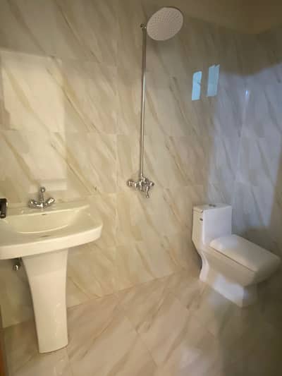 10 Marla House for Rent, Block-H1 Valencia housing society lahore